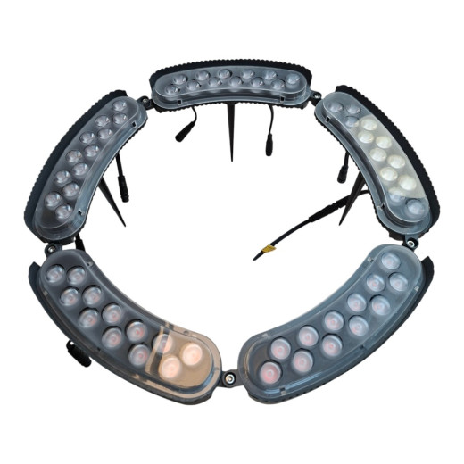 Уличный LED-прожектор для декоративной подсветки дерева